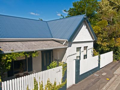 2 Lincoln Street, Sandy Bay