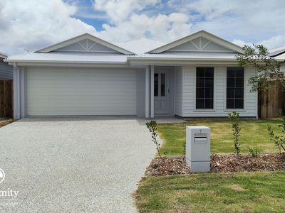 7 Olivia Street, Beachmere