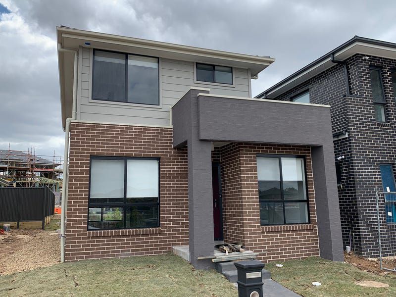 101 Bardia Avenue, Bardia
