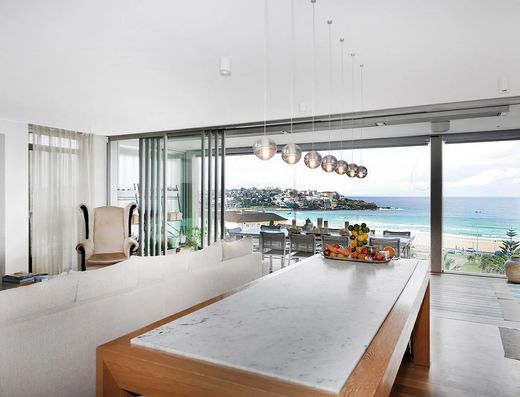 Sub-Penthouse in the Acclaimed 'Beach House'
