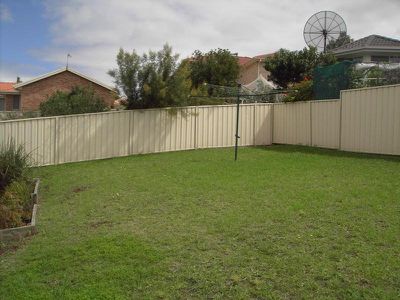 15 Wallaby St, Blackbutt