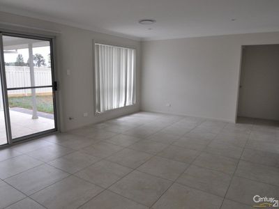 17  Lansdowne Drive, Dubbo