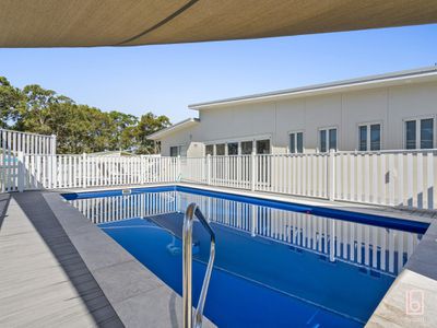 4 / 186 Sunrise Avenue, Halekulani