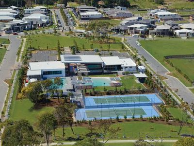 122 Cooper Crescent, Rochedale