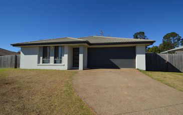 11 White Gum Place, Guyra
