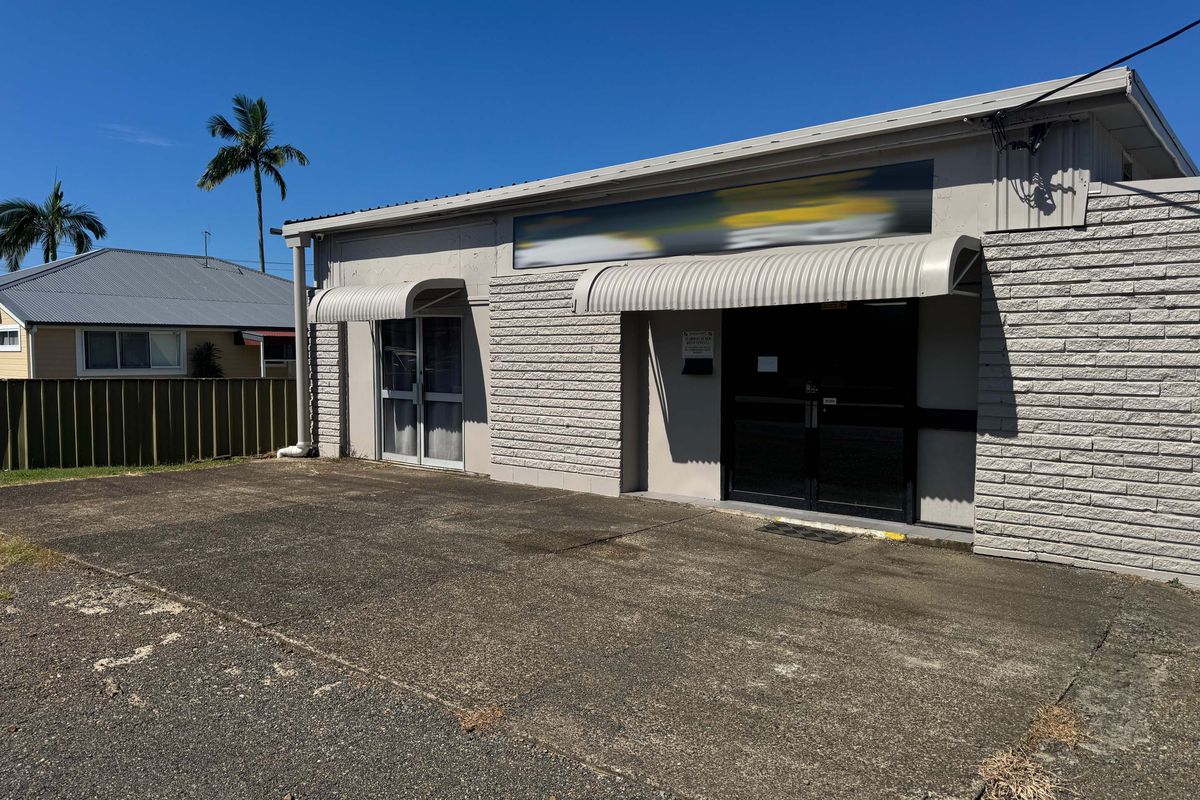 1 / 8 Milligan Street, Taree