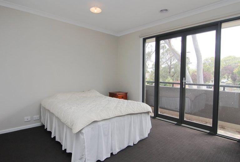 1 / 42 Prospect Street, Mount Waverley
