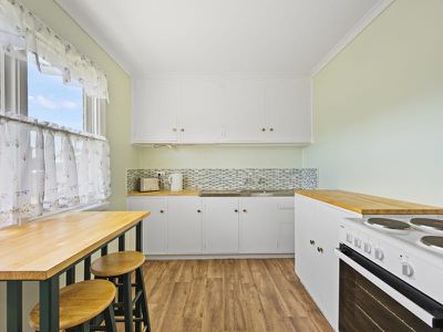 24 Counsel Street, Zeehan