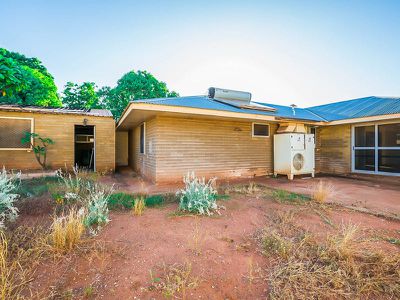 16 Delamere Place, South Hedland