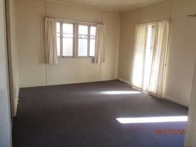 27 Lawrence Street, North Ipswich