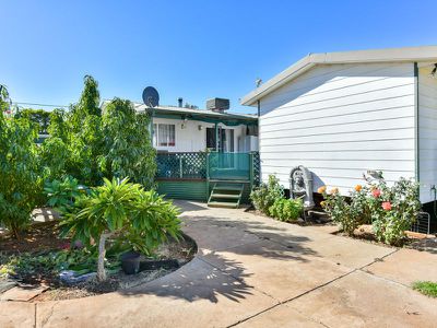 82 Dwyer Street, South Boulder
