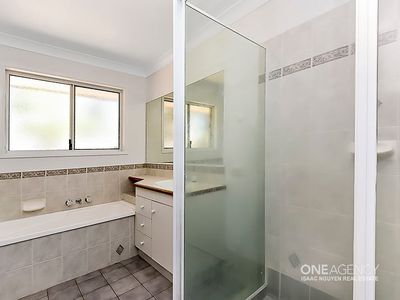 21 Mulgrave Cr, Forest Lake