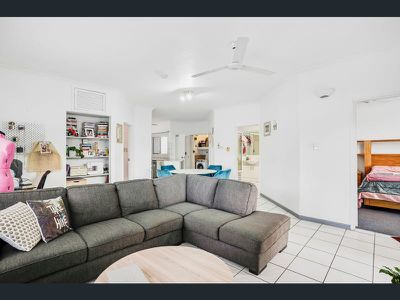 9 / 133-135 Collins Avenue, Edge Hill