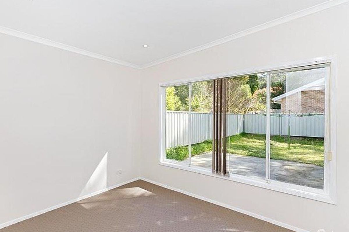 11 Lisarow Street, Lisarow
