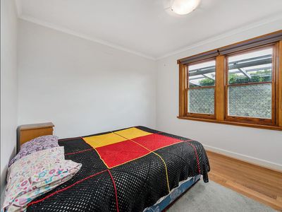 54 Katoomba Crescent, Rosetta