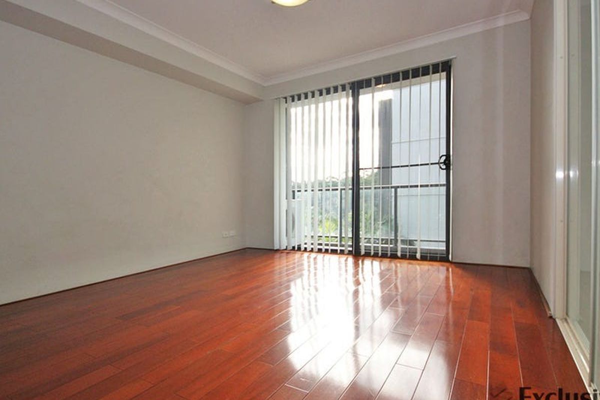 30 / 32-34 Mons Road, Westmead