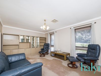 27 Methuen Way, Duncraig