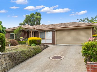 9 Windsor Court, Kangaroo Flat