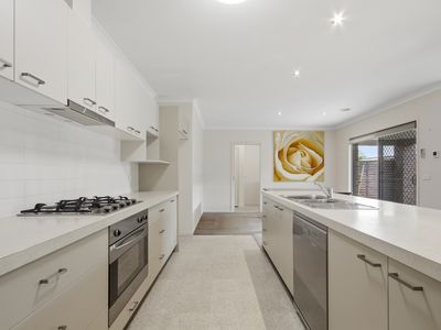 1 / 42 Ross Street, Sale