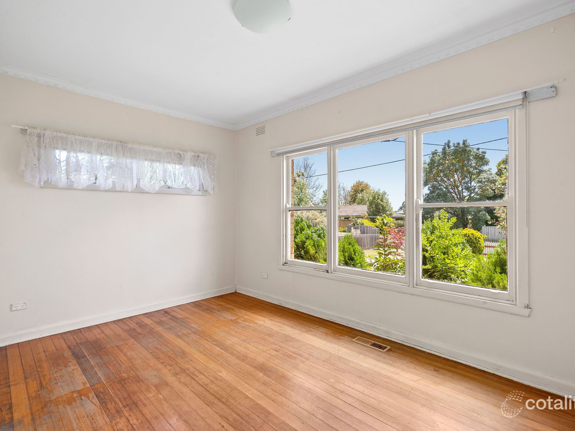 20 Sinclair Road, Bayswater