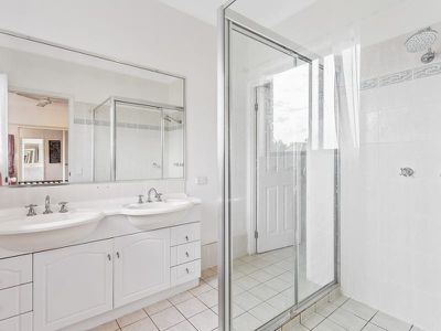 1 Ballymore Court, Underwood