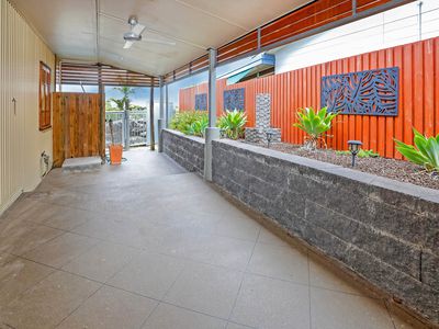 18 Lowanna Close, White Rock