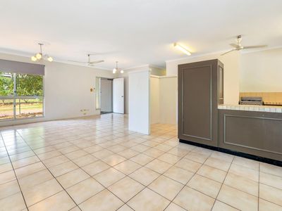 1 Harrison Circuit, Woodroffe