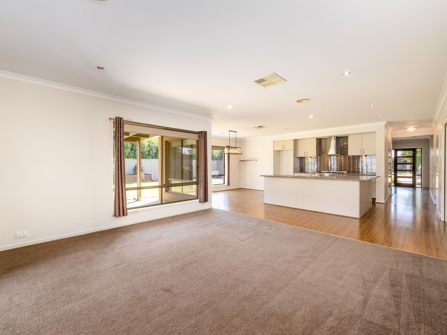 3 Killarney Crescent , Tatura