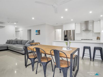 46 Homevale Ent, Mount Peter