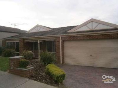 18 Fredrick Rise, Narre Warren South