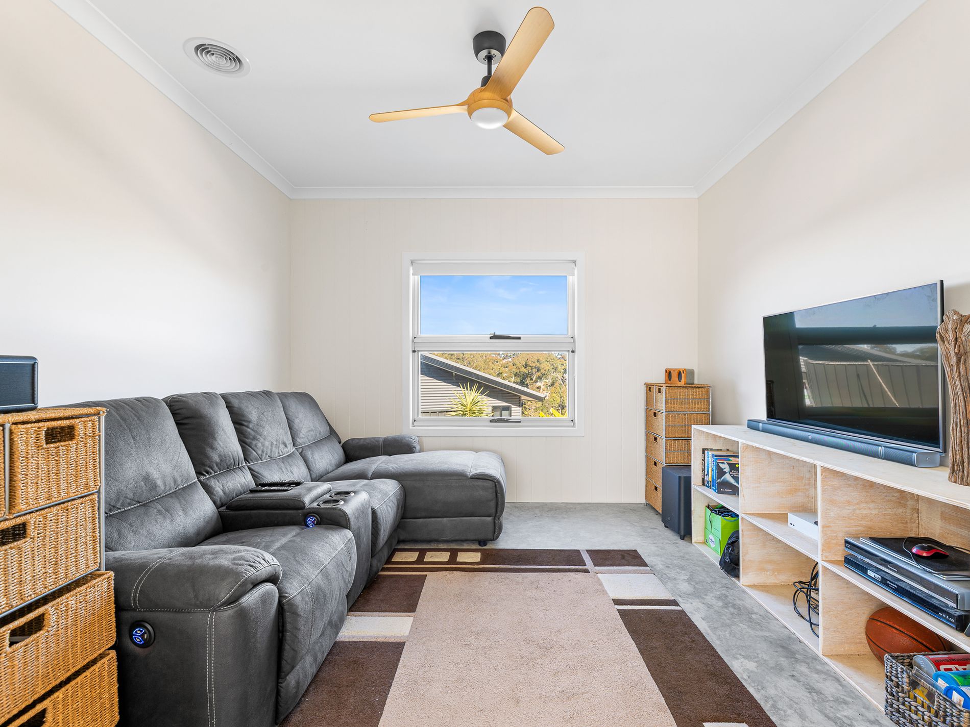 21B Currawong Crescent, Malua Bay