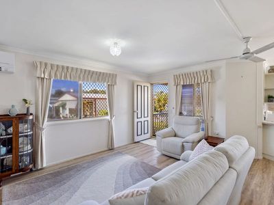 9 / 65 Caloundra Road , Little Mountain