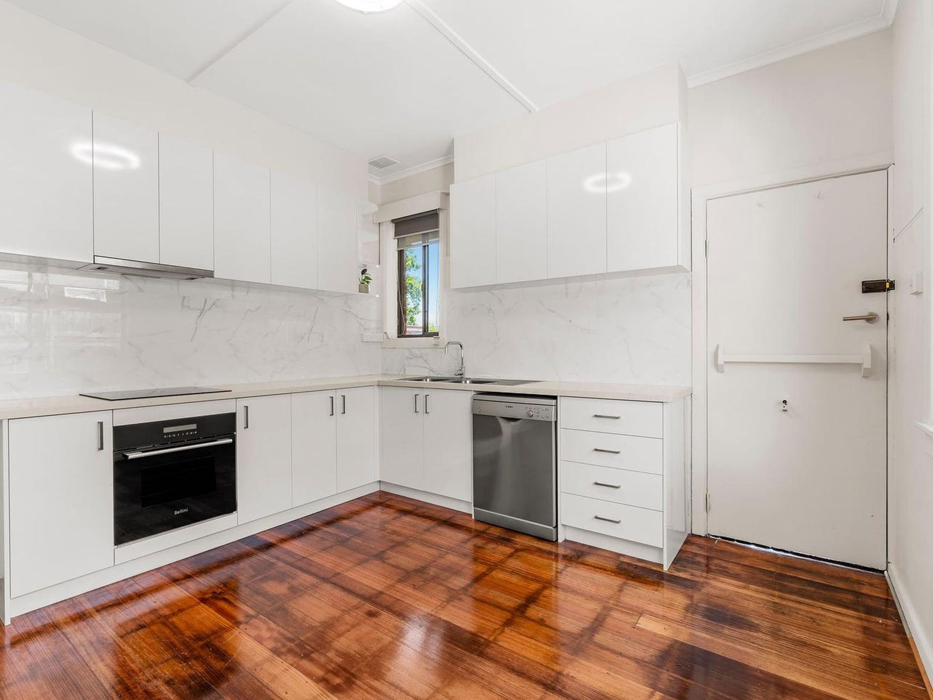 38 Symons Street, Preston