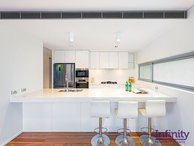 1 / 5 Waverley Crescent, Bondi Junction