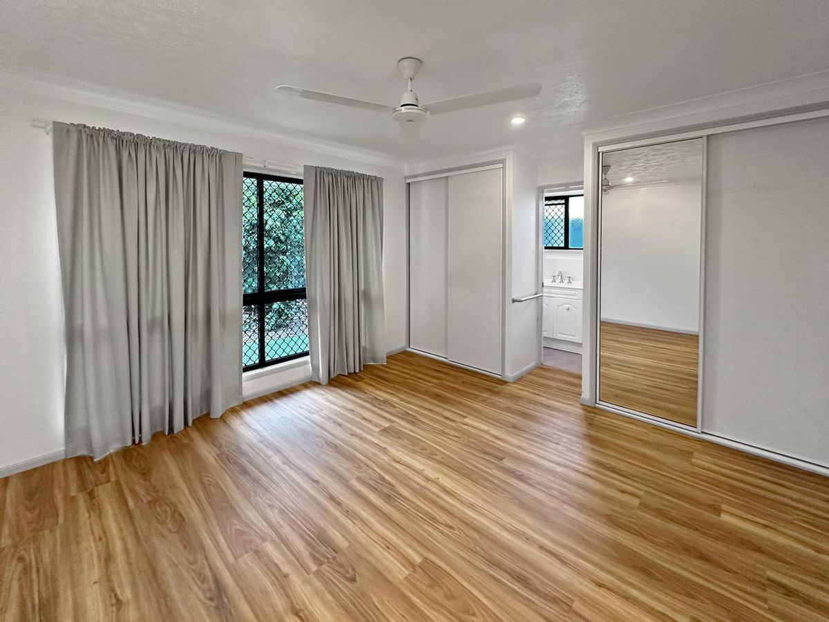 7 Waller Street, Atherton
