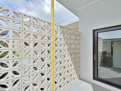 34 Harford Avenue, Viveash
