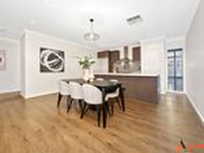 5 Statham View, Cranbourne West