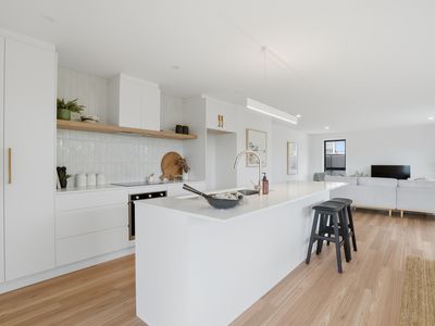 2 / 5 Bond Street, Kings Meadows