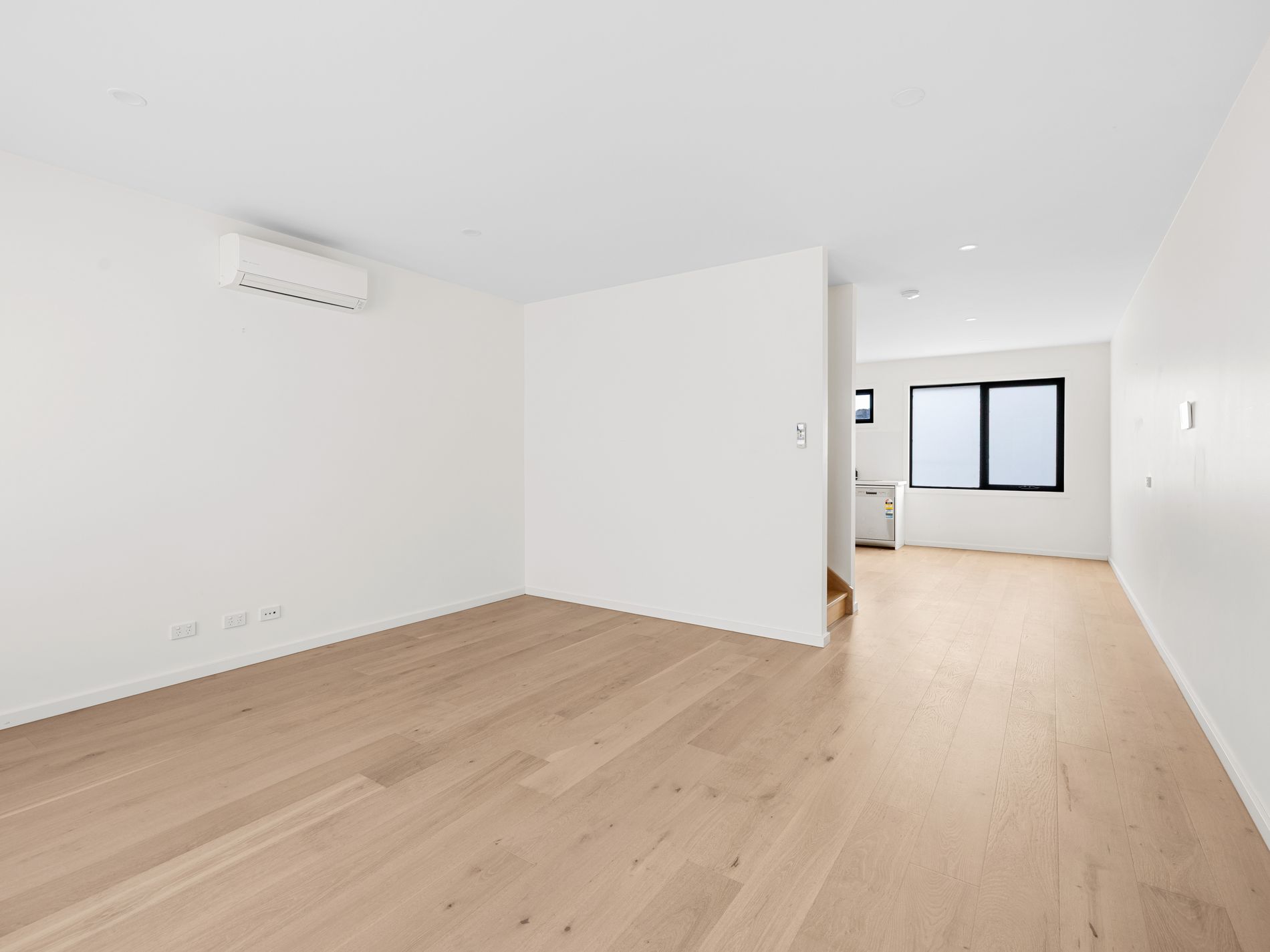 4 / 92 Roberts Street, West Footscray