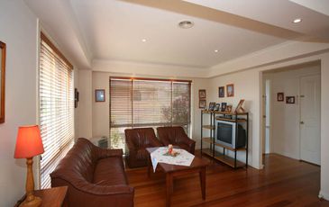 2 / 26 Cara Crescent, Berwick