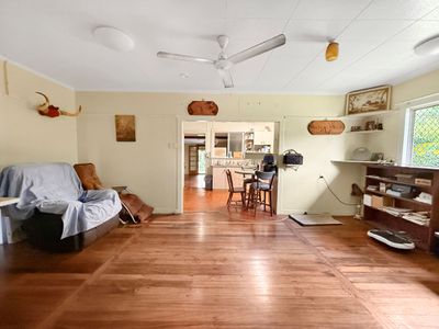 2 CANOPUS CIRCUIT, Atherton