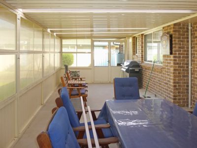 18 Bright Street, Forster