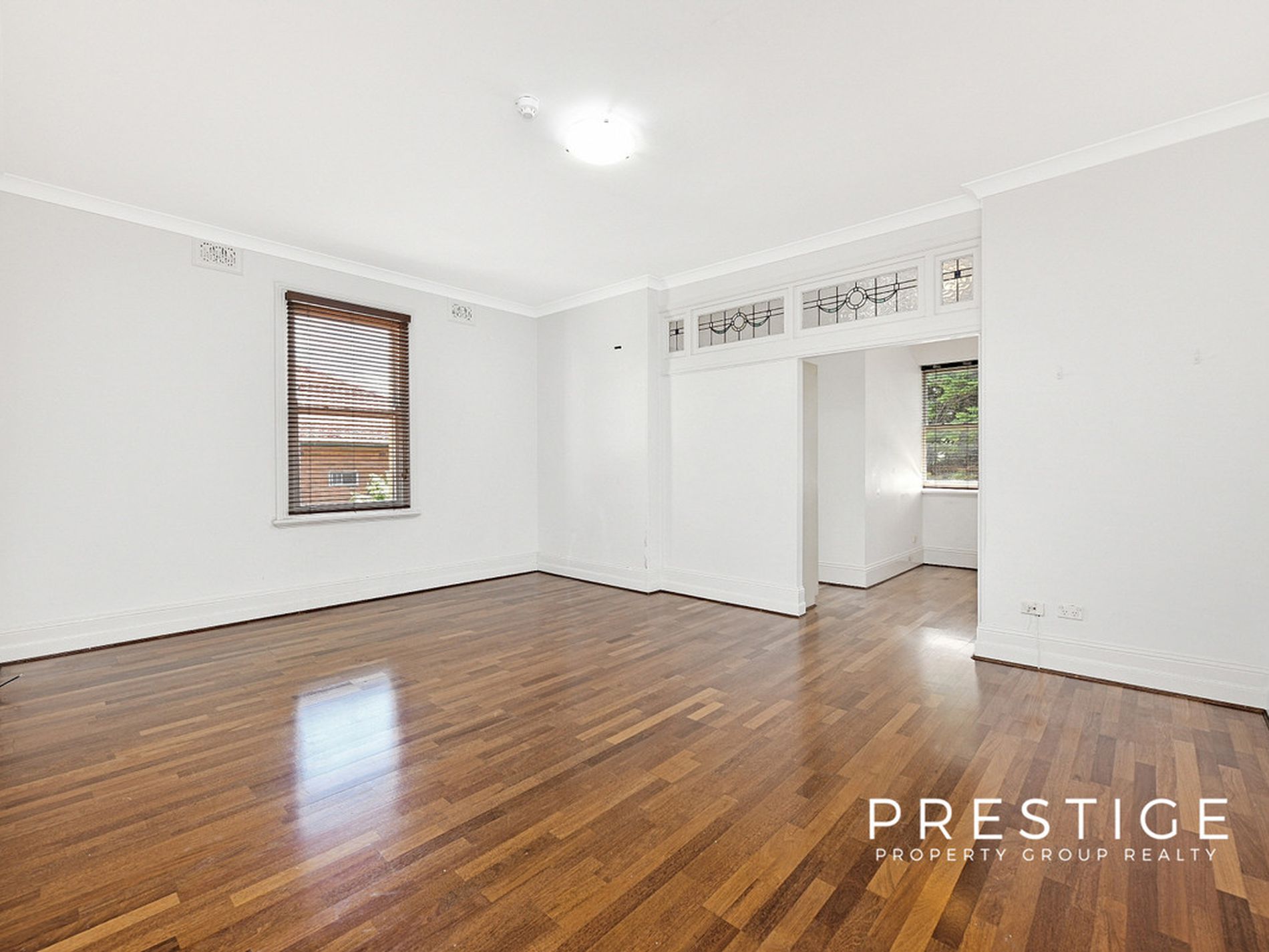 9 / 30 Forest Road, Arncliffe