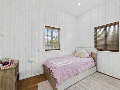 319 South Pine Road, Enoggera