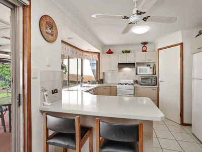 6 Cambuca Court, Tewantin