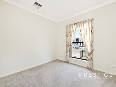 1 / 27 Endeavour Street, Sylvania