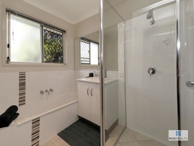 62 Queen Street, Blackstone