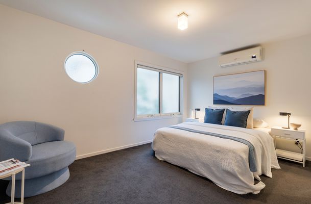 2 / 158 Spencer Street, Essendon