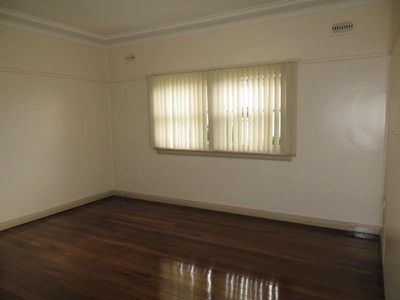 1B Denison Street, Wollongong