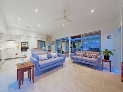 10 Macquarie St, Wakerley